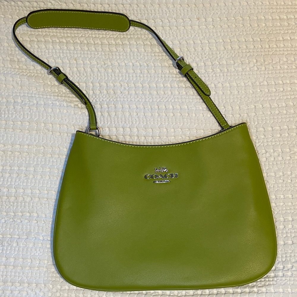 NWOT Coach Olive green Penelope Leather Shoulder Bag🫒
